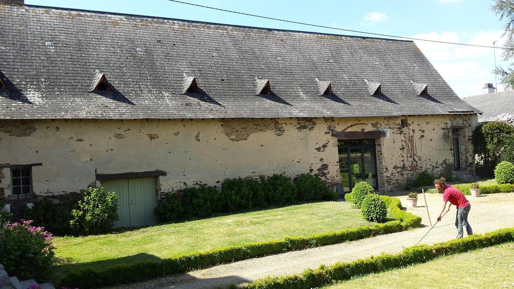 Grange Du Plessis Bed & Breakfast Segré Exterior foto